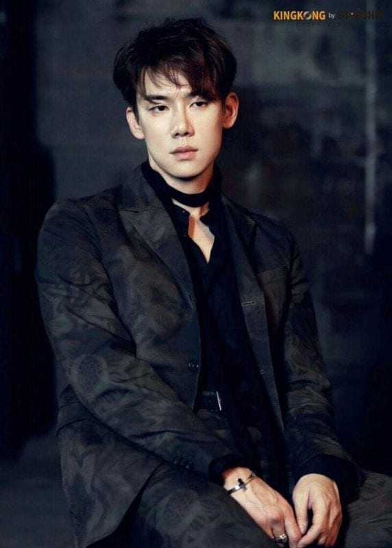 Yoo Yeonseok Profile