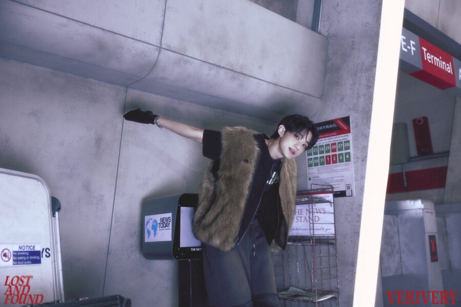 YONGSEUNG VERIVERY Lost and Found Photobook