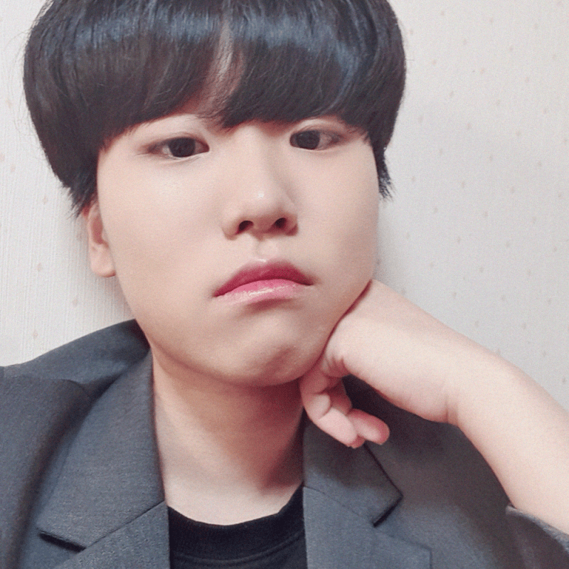 Lee Dowon former member of Girls2ooo