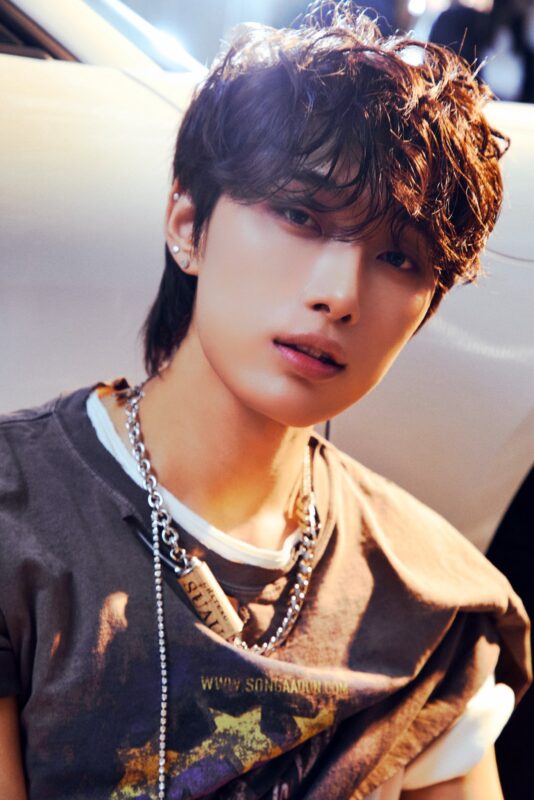 JAEHAN OMEGA X UNCAPPED Concept Photo