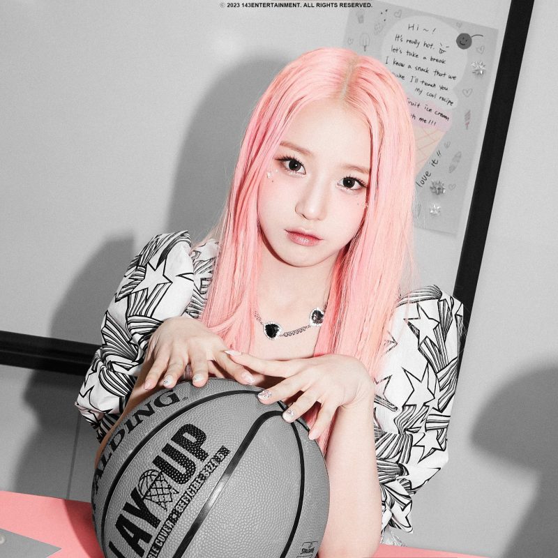 Suhye (MΛDEIN, former LIMELIGHT)