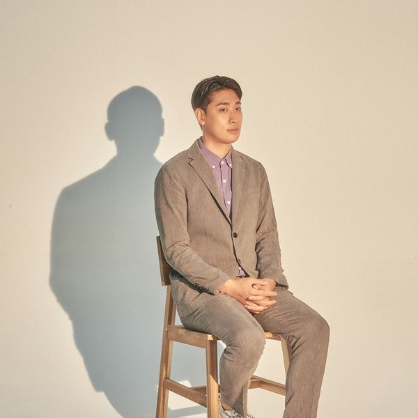 Kim Saebyeok Korean singer