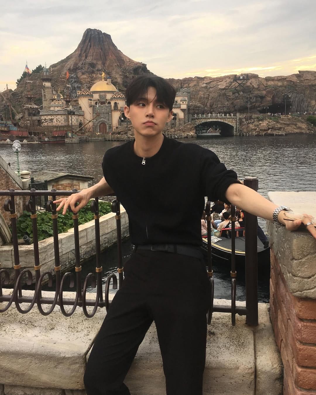 D-ONE Hyunwoong