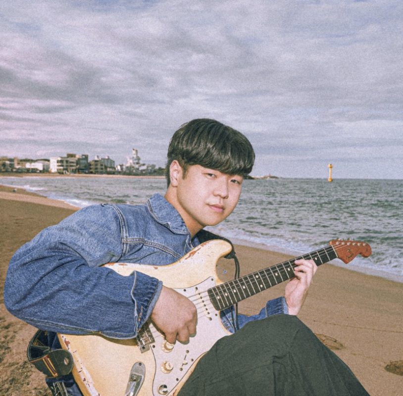 Watermelon Korean singer