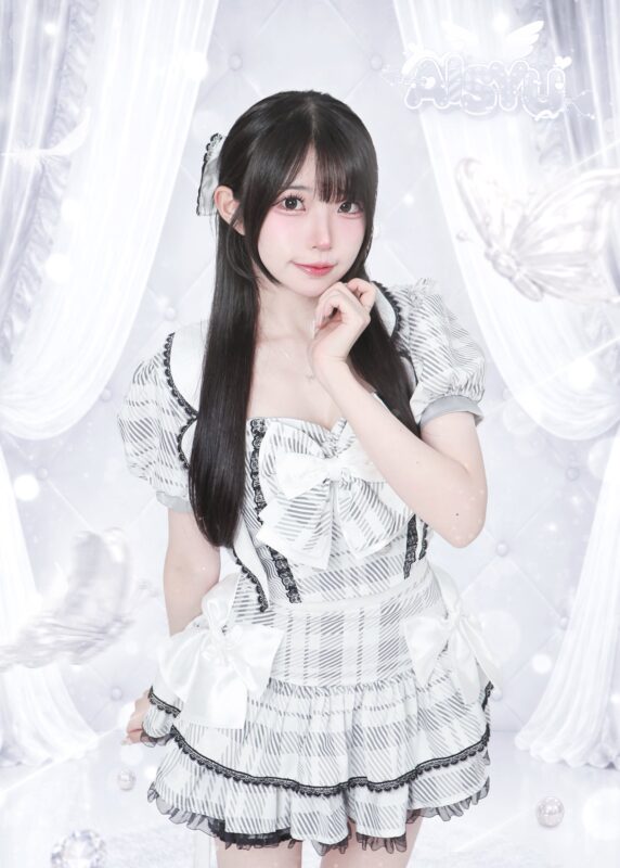 Momo (AISYU)
