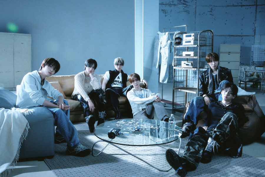 KickFlip KICK OFF THE WALL Pt. 1 Puzzle Piece ver. Concept Photo