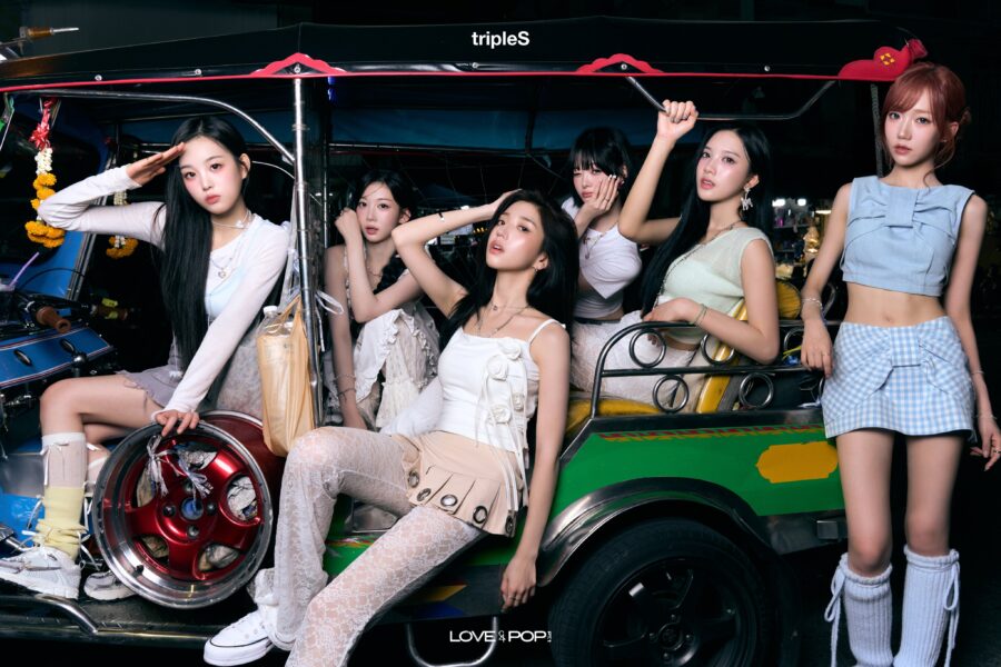 tripleS moon tripleS ASSEMBLE26 LOVE&POP Official Photo