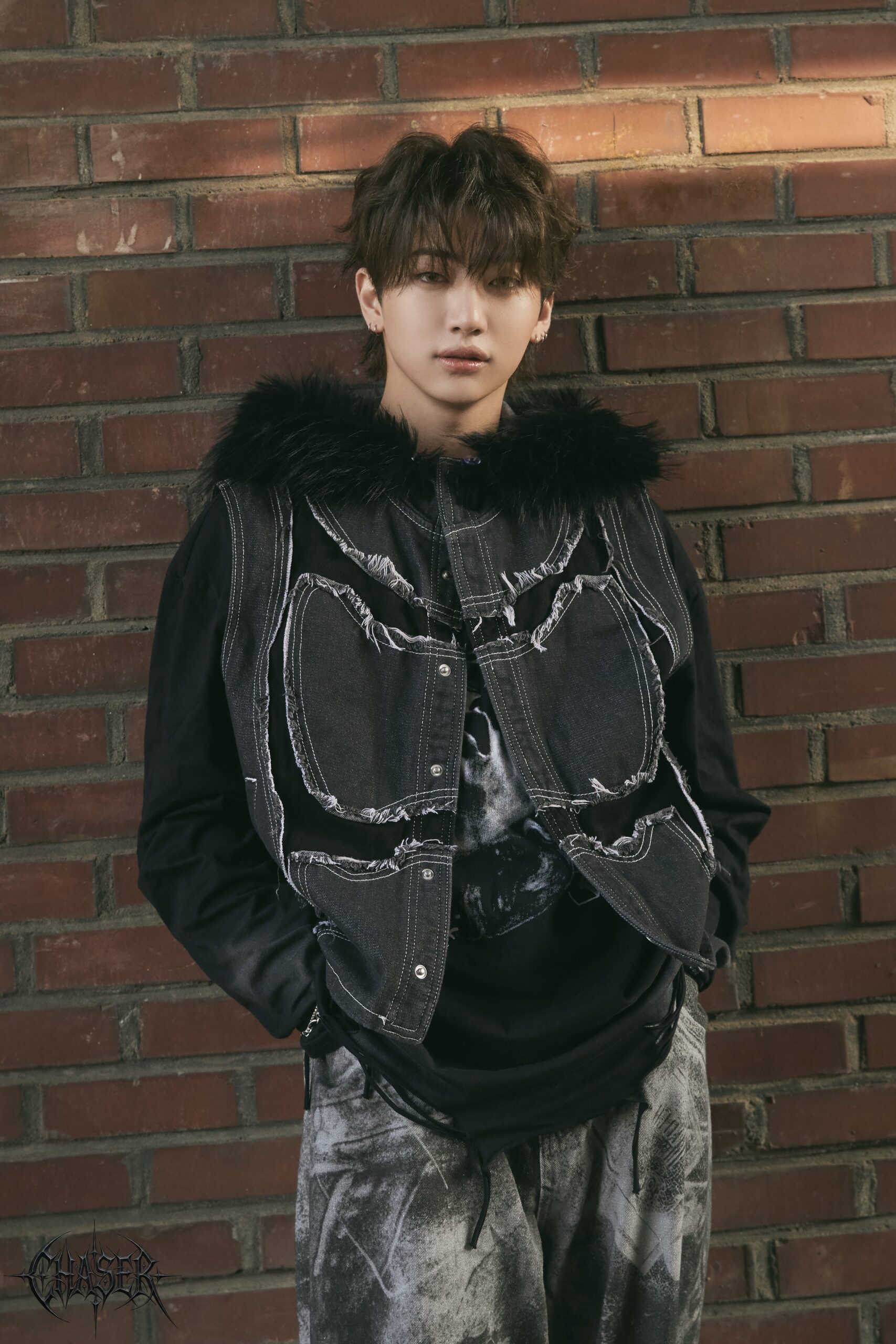 CHASER member Ren