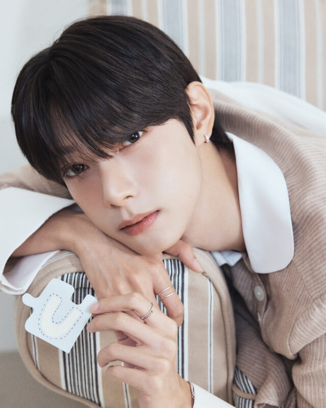 CHUEI LI YU FLARE U LOVEHOOD Concept Photo LOVE O'CLOCK