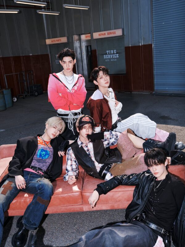 AND2BLE Sequence 01: Curiosity Concept Photo 'Break'