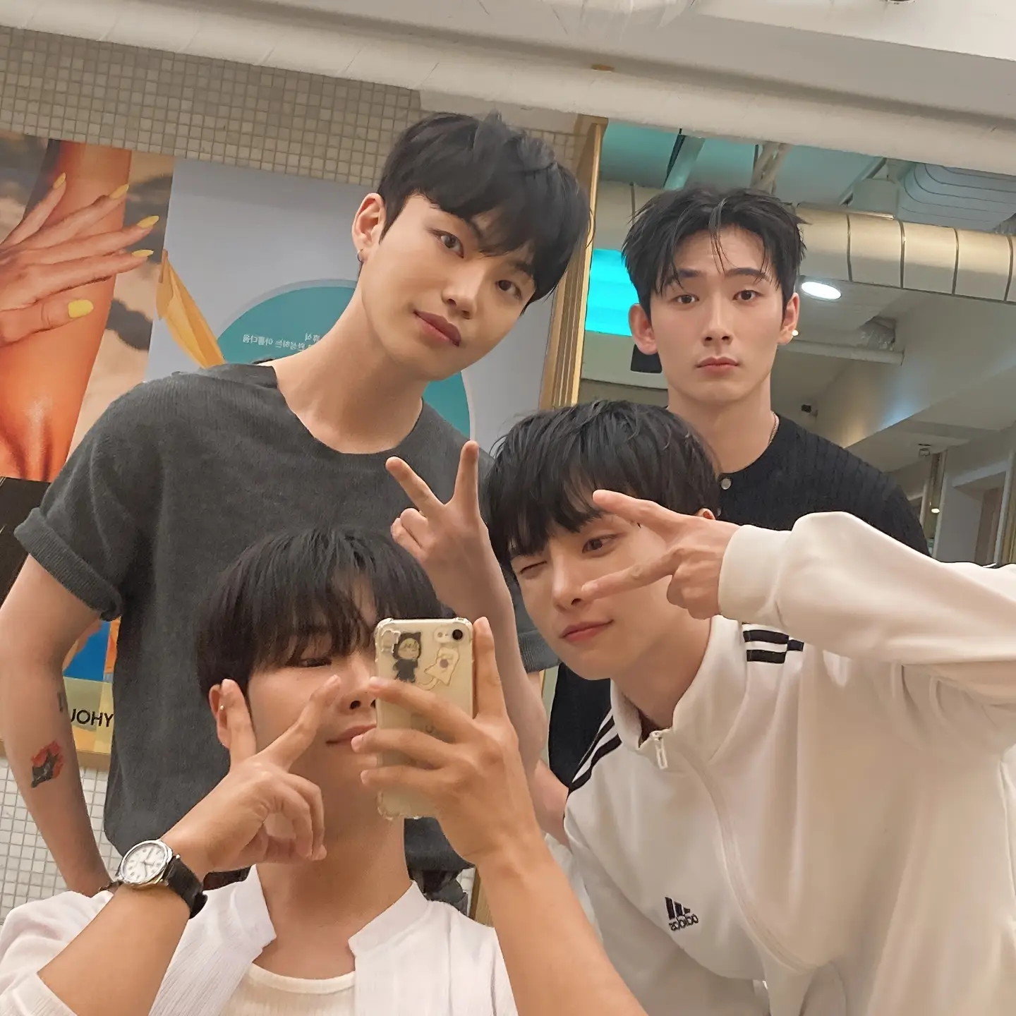 NEWBIS K-Pop Boy Group